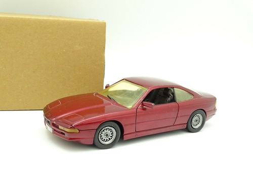 Revell bmw 850 - sb,